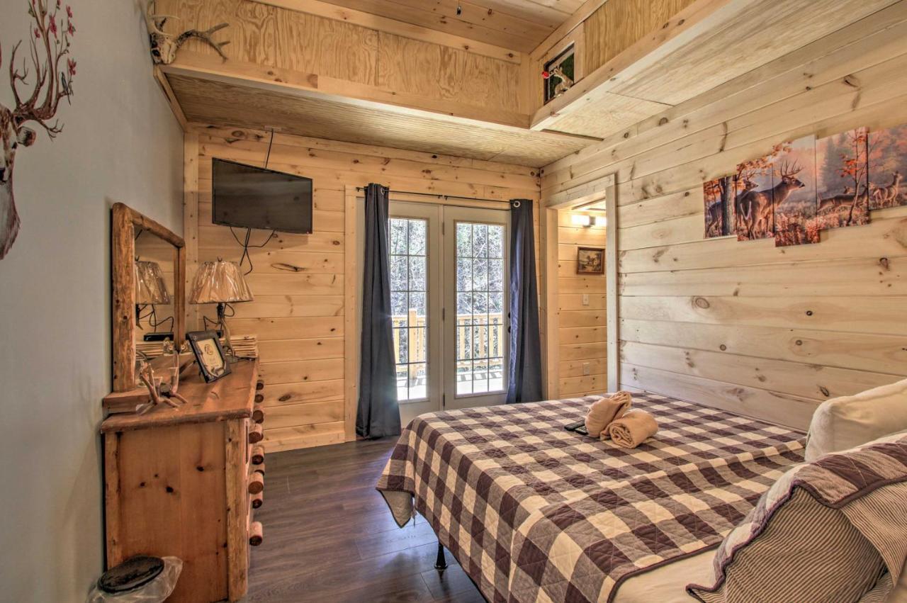 The Phoenix Cabin With Hot Tub In Gatlinburg! Buitenkant foto